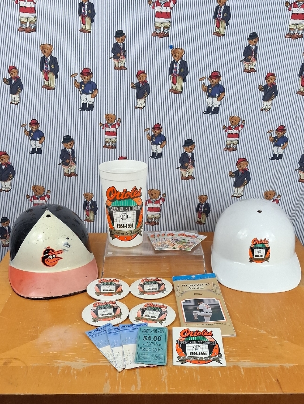 Vintage 1991 Baltimore Oriole's Memorial Stadium Souvinir Lot Memorial Stadium